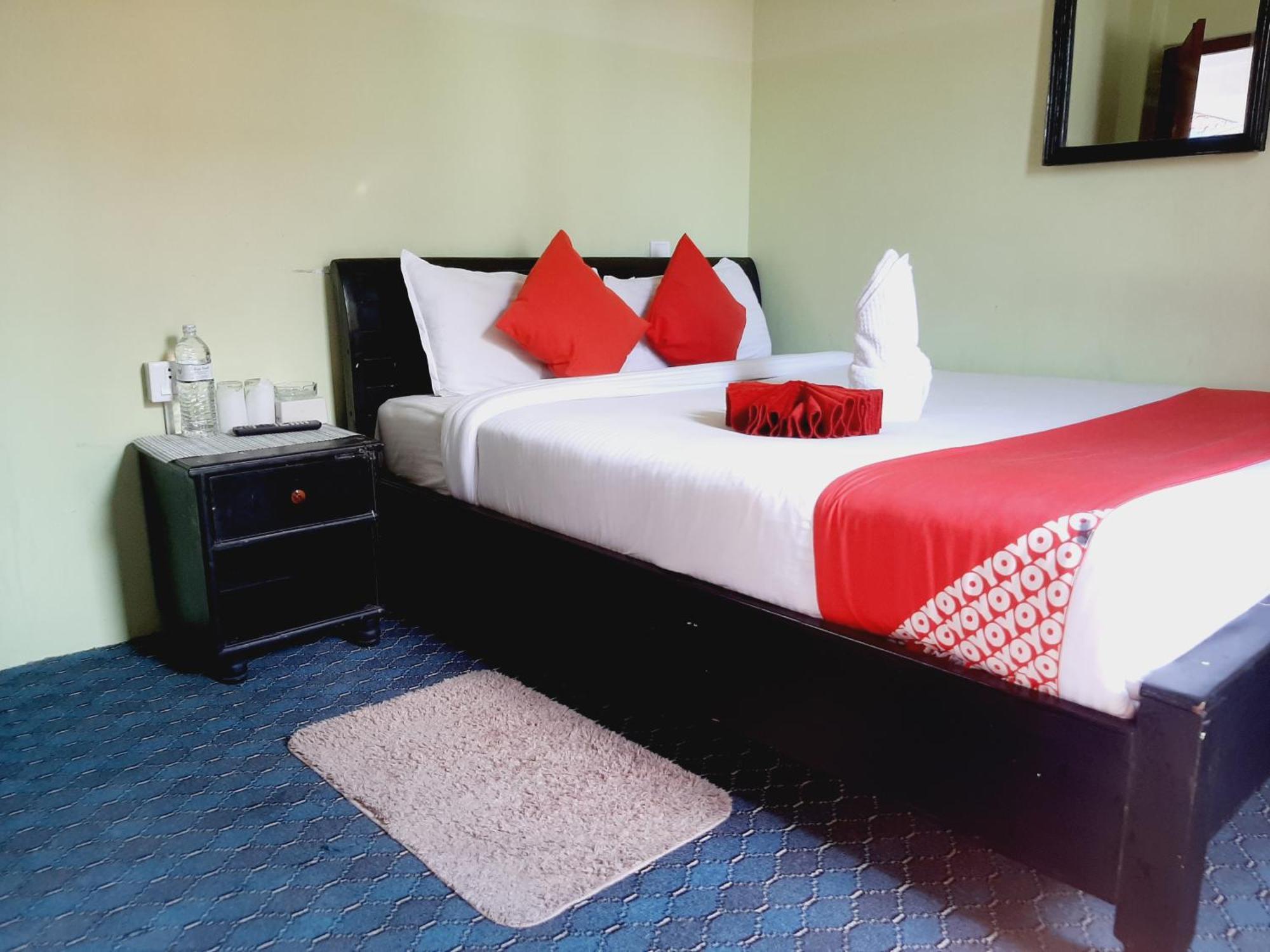 Hotel Lake N Yeti Pokhara Szoba fotó